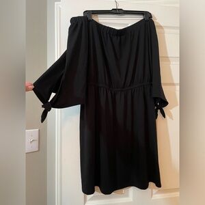 $10 WINTER SALE - Black Off-Shoulder Dress